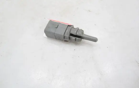 Volkswagen T-Cross Outside/external air temperature sensor 8Z0820535B