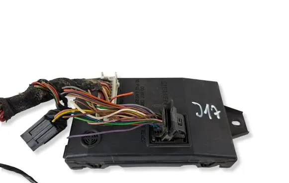 Dacia Duster Comfort/convenience module 8201013757