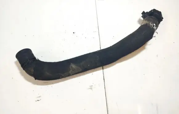 Audi A6 S6 C6 4F Engine coolant pipe/hose