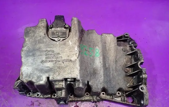 Audi A6 Allroad C6 Oil sump 