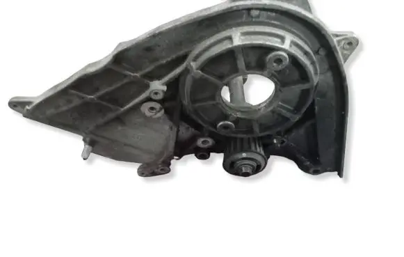 Mitsubishi L200 Fuel pump bracket 4D56