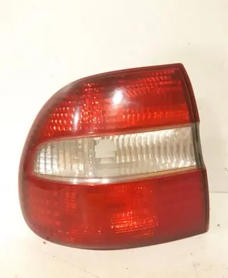 Volvo S40, V40 Rear/tail lights 30887333