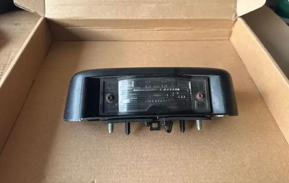 Opel Vivaro Number plate light 8200434687 93854773