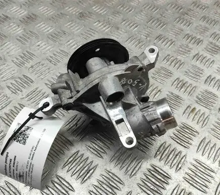Volvo XC40 Water pump 32382367