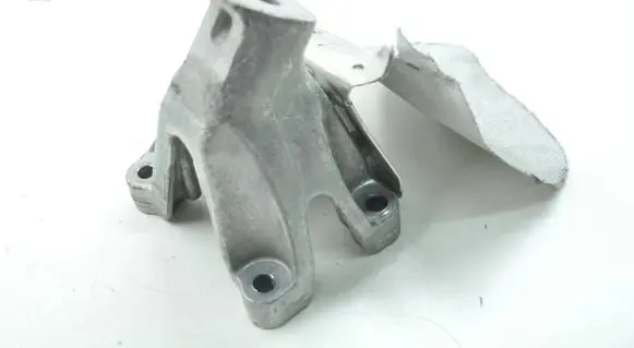 Audi A6 S6 C7 4G Engine mounting bracket 8K0199307BJ