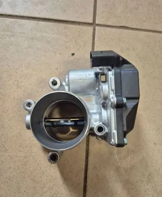 Skoda Superb B6 (3T) Throttle valve A2C83076000 03l128063b