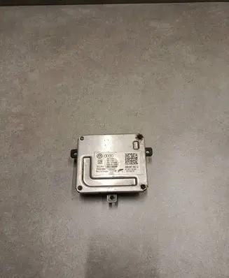 Volkswagen Golf VII Headlight ballast module Xenon 28357968 401140244