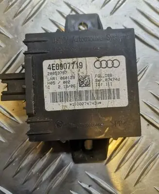Audi A8 S8 D3 4E Alarm control unit/module 4E0907719