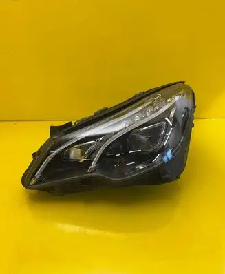 Mercedes-Benz E A207 Headlight/headlamp A2078203900