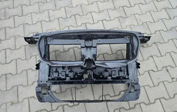 BMW X1 E84 Front piece kit 2990176