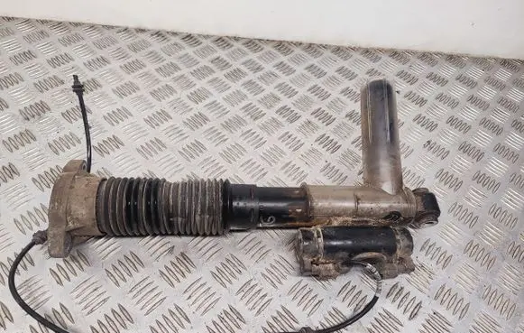 Mercedes-Benz E W213 Rear shock absorber/damper A2133267700 A2133270192