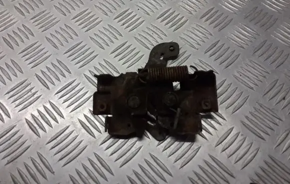 Mazda 3 I Engine bonnet/hood lock/latch loop/hook 