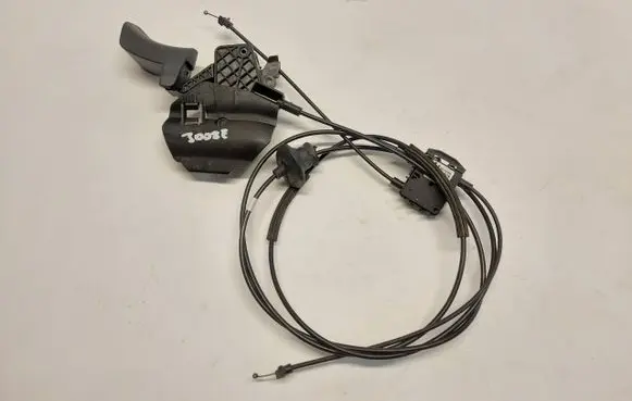 Peugeot 3008 III Engine bonnet/hood lock release cable 9844527880JLK01
