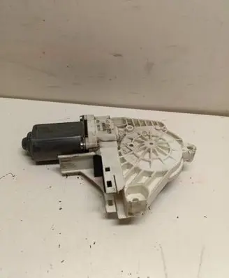 Audi A8 S8 D4 4H Front door window regulator motor 8K0959801B 1101919810290 12420260204