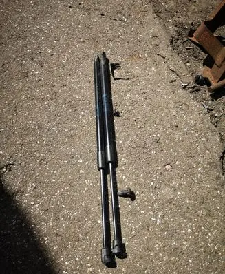 Mini Cooper Countryman F60 Tailgate/trunk strut/damper 7389398 8281660590N