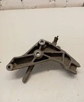 Opel Zafira B Gearbox mounting bracket 24459819 02581