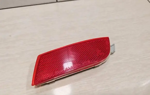 Nissan Note (E11) Rear tail light reflector 25024740
