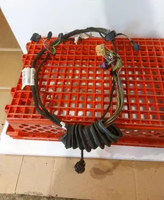 Audi A6 S6 C5 4B Front door wiring loom 4B0971035AR