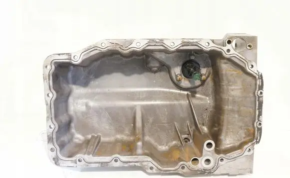 Volkswagen Golf VI Oil sump 04E103603G