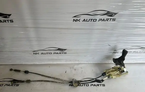 Volvo V50 Gear shift cable linkage 30759424