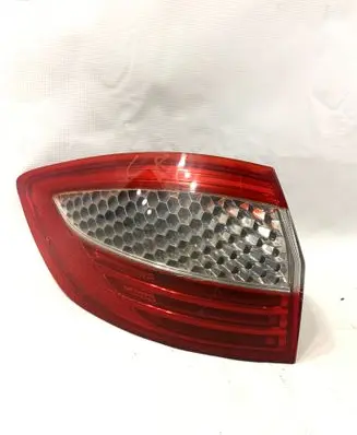 Ford Mondeo MK IV Rear/tail lights