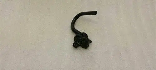 Mercedes-Benz CL C216 Breather valve A0004705593