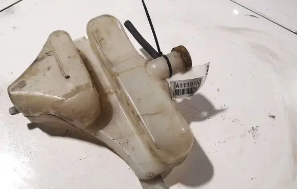 Mazda 6 Coolant expansion tank/reservoir 