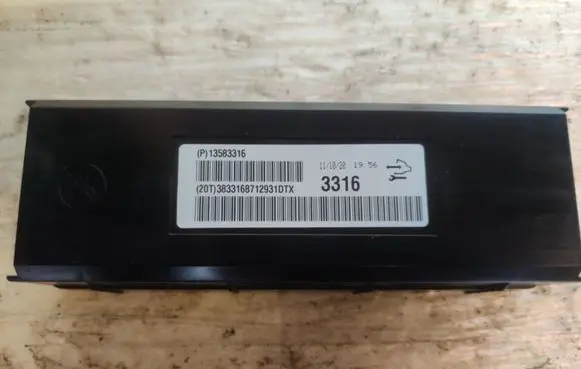 Cadillac SRX Other control units/modules 13583316 3833168712931DTX