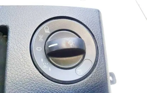 Volkswagen Crafter Light switch 9065450504