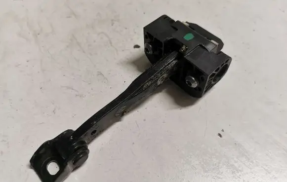 BMW 3 F30 F35 F31 Rear door check strap stopper 7446718