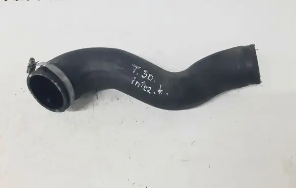 Volvo V70 Intercooler hose/pipe