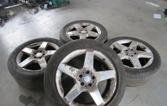Mercedes-Benz ML AMG W166 R19 alloy rim A1664011902