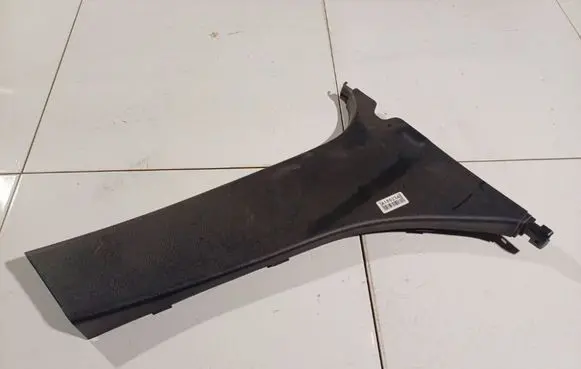 Mazda 3 II (B) pillar trim (top) BBM468220RH
