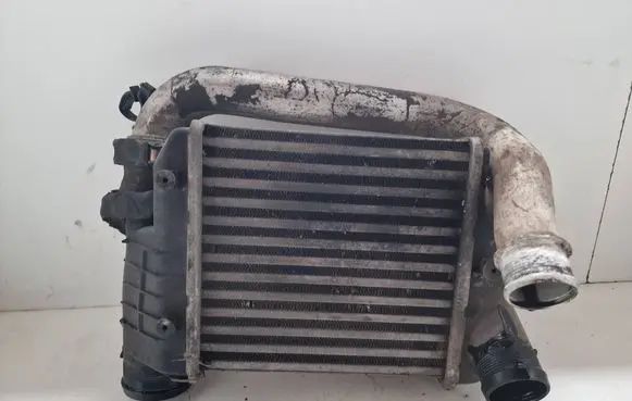 Audi A6 S6 C6 4F Intercooler radiator 4F0145979A