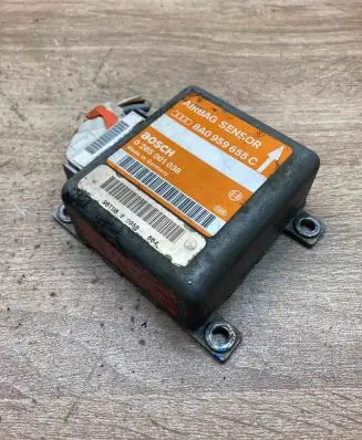 Audi A6 S6 C4 4A Airbag control unit/module 8A0959655C 0285001038 WhitePlug