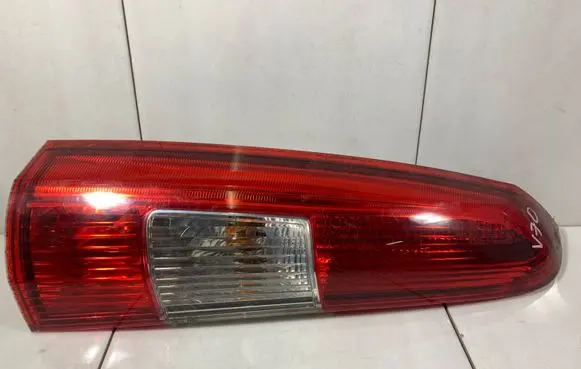 Volvo V70 Rear/tail lights 9154493