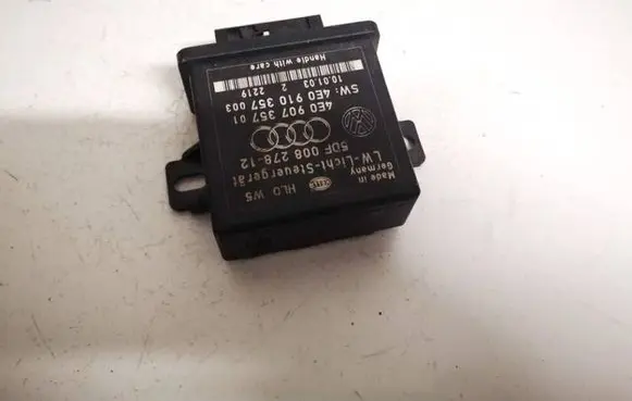 Audi A8 S8 D3 4E Light module LCM 4e0907357 4e0910357