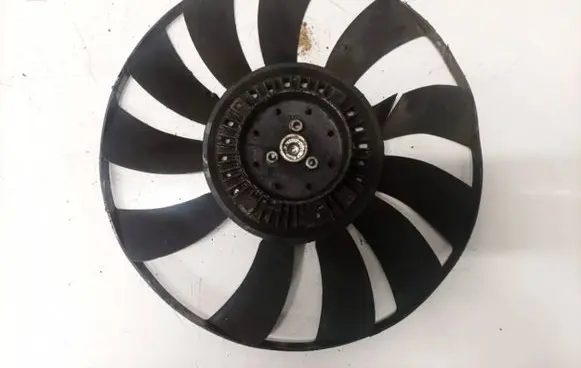 Volkswagen PASSAT B5 Fan impeller 06b119145