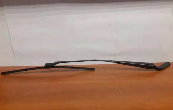 BMW X6 E71 Windshield/front glass wiper blade 7294570