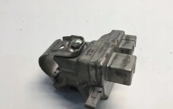 Mitsubishi L200 Steering wheel lock 
