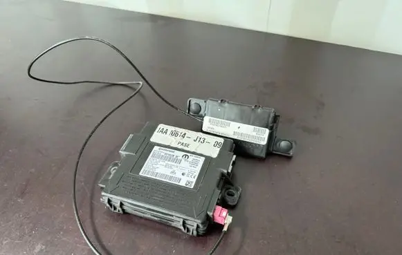 Dodge Durango III Keyless (KESSY) go control unit/module 56029839AA 68185768AD