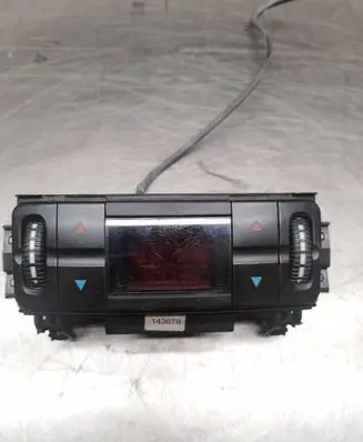 Mercedes-Benz E W211 Climate control unit 2118300285