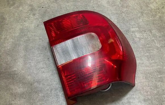 Skoda Yeti (5L) Rear/tail lights 5L0945095 5L0945111 5L0945095B