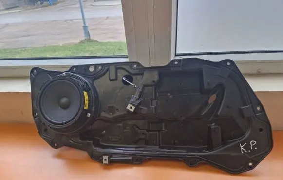 Land Rover Discovery Sport Front door card panel trim FK7221123A JJ3218808BA 430407771191