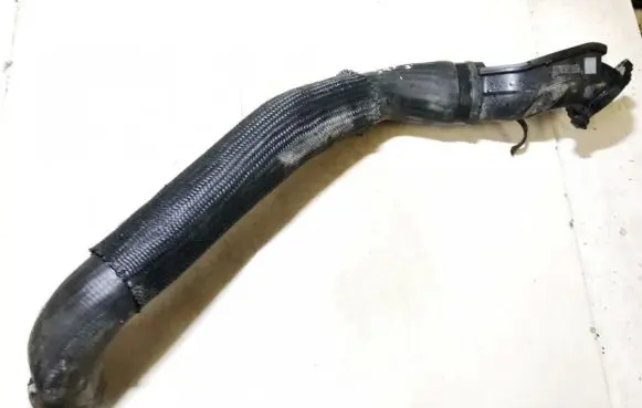 Chrysler 300M Intercooler hose/pipe 11884414