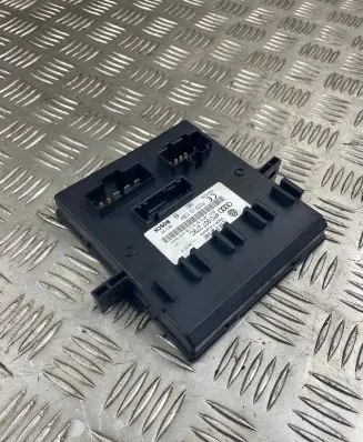 Audi Q7 4L Comfort/convenience module 4F0907279C