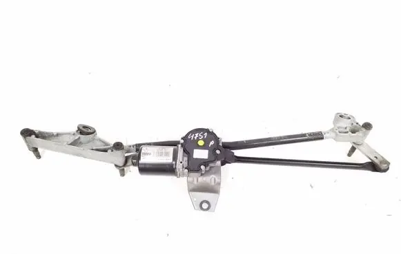 Front wiper linkage and motor