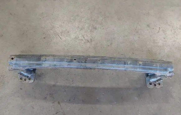 Ford Fiesta Front bumper cross member 2S6117K876AH 1467A