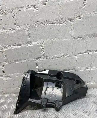 BMW X6 F16 Bumper support mounting bracket corner 7338285