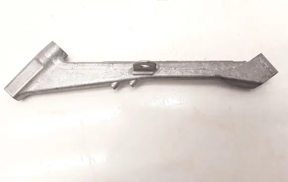 Audi Q3 8U Engine mounting bracket 06L129723B 06L129723
